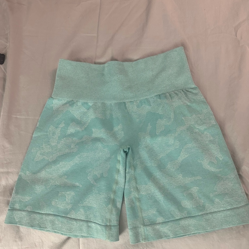Mint camo NVGTN pro shorts